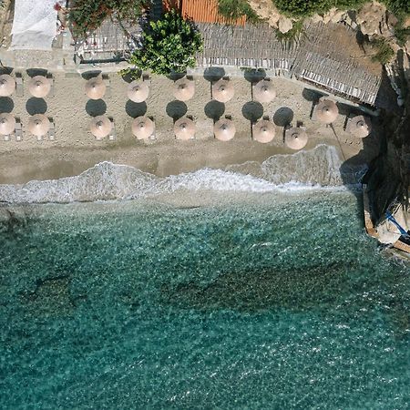 Aneroussa Beach Hotel Batsi  Luaran gambar