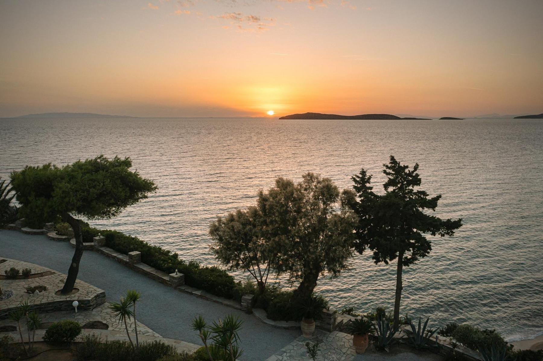Aneroussa Beach Hotel Batsi  Luaran gambar