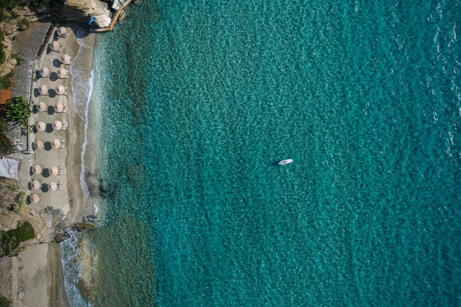 Aneroussa Beach Hotel Batsi  Luaran gambar